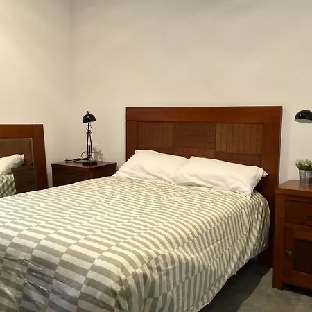 Apartamento Turísticos Califal *